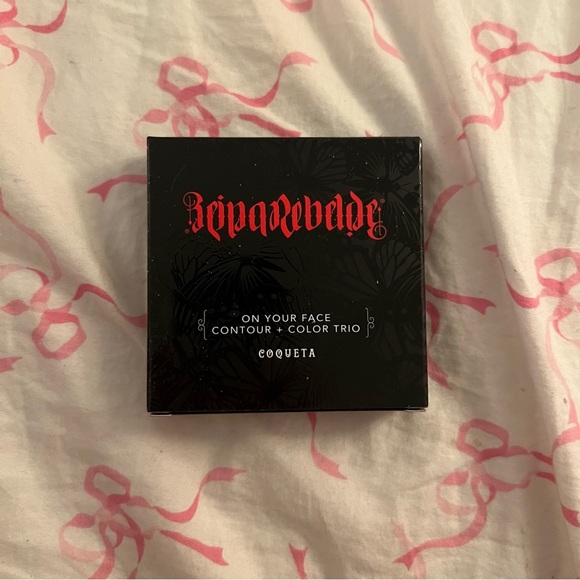 Reina Rebelde Contour Kit NEW - Picture 7 of 9